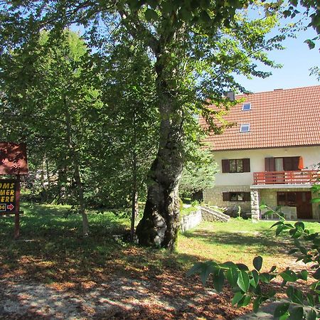 Guest House Nenad Plitvička Jezera Eksteriør billede