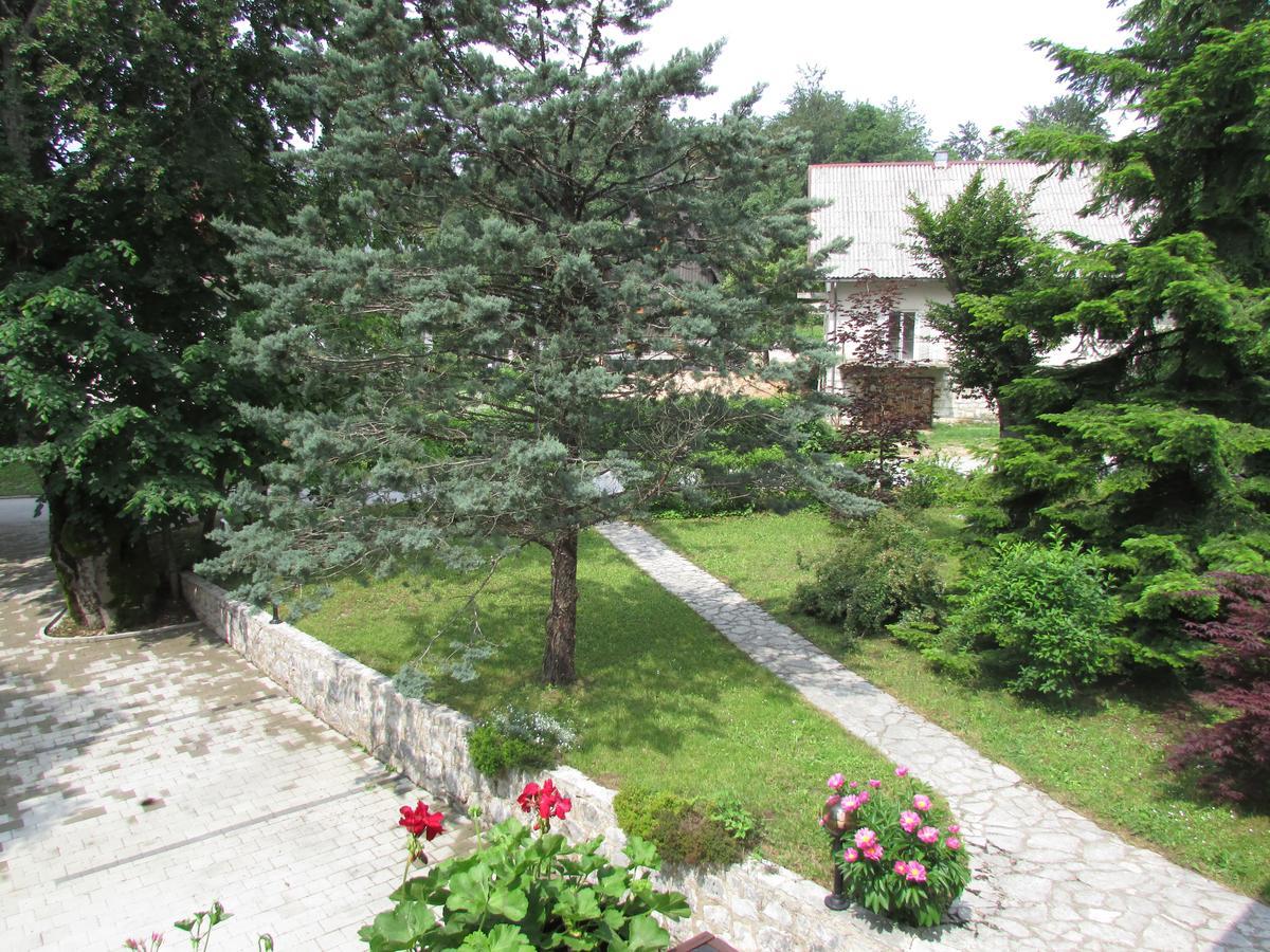 Guest House Nenad Plitvička Jezera Eksteriør billede